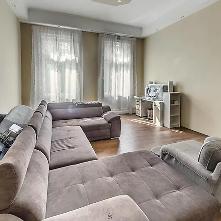 Апарт-отель Apartman Azonal *